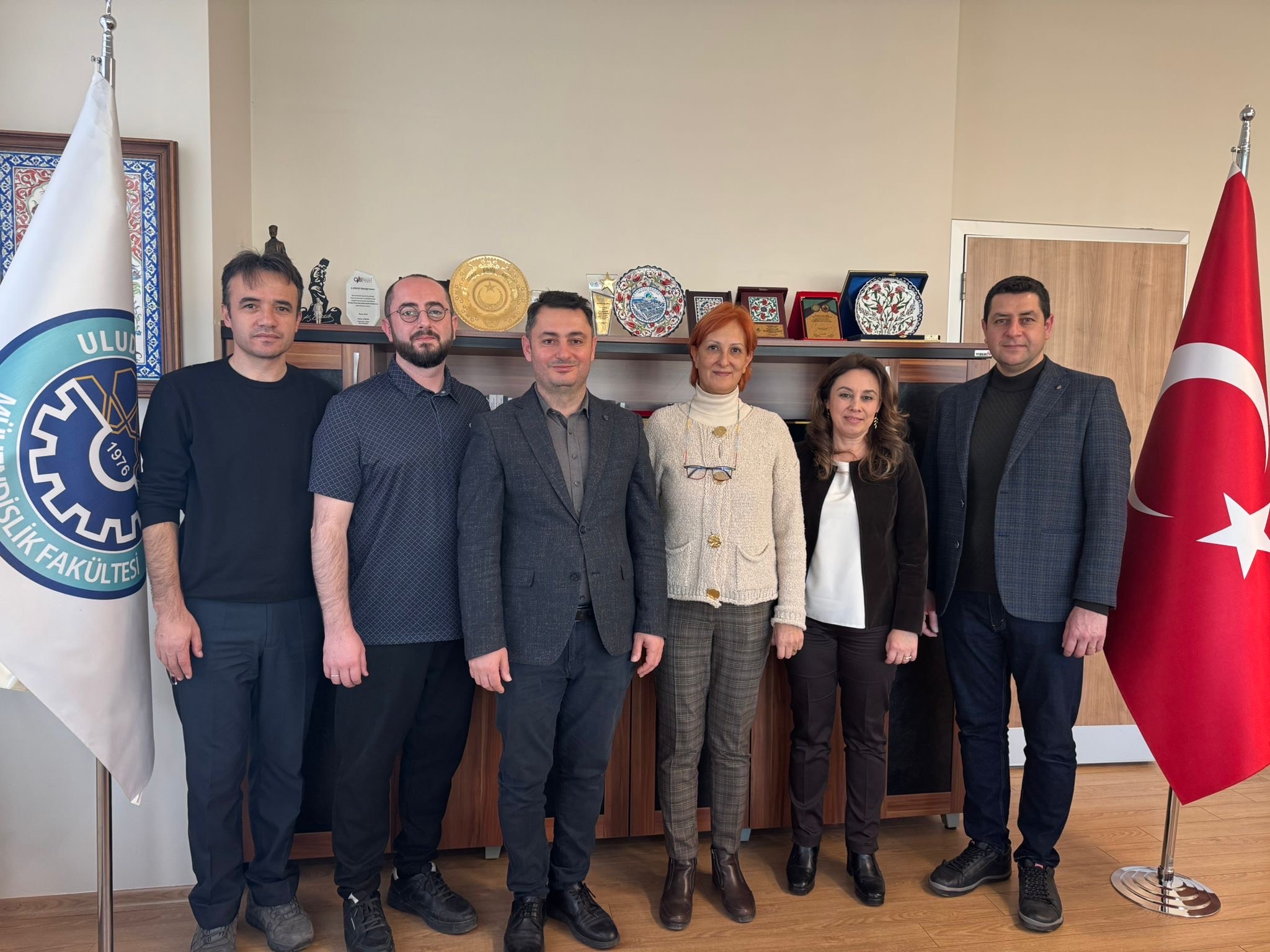  3a5981a0-ea0b-4054-90c6-7d6b759a7b62